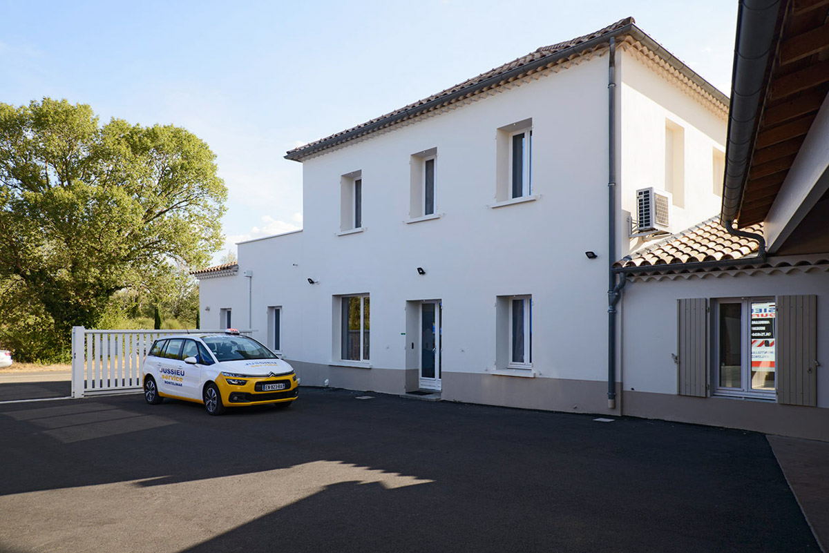 Photo 16